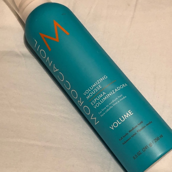 Moroccanoil voluminizing mousse NEW - Picture 2 of 5